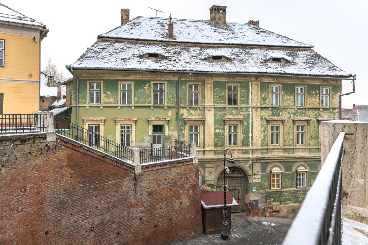 Apartment Bridge Queen Sibiu Buitenkant foto